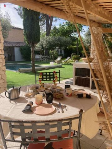 La Maison 1440 リル・シュル・ラ・ソルギュ エクステリア 写真